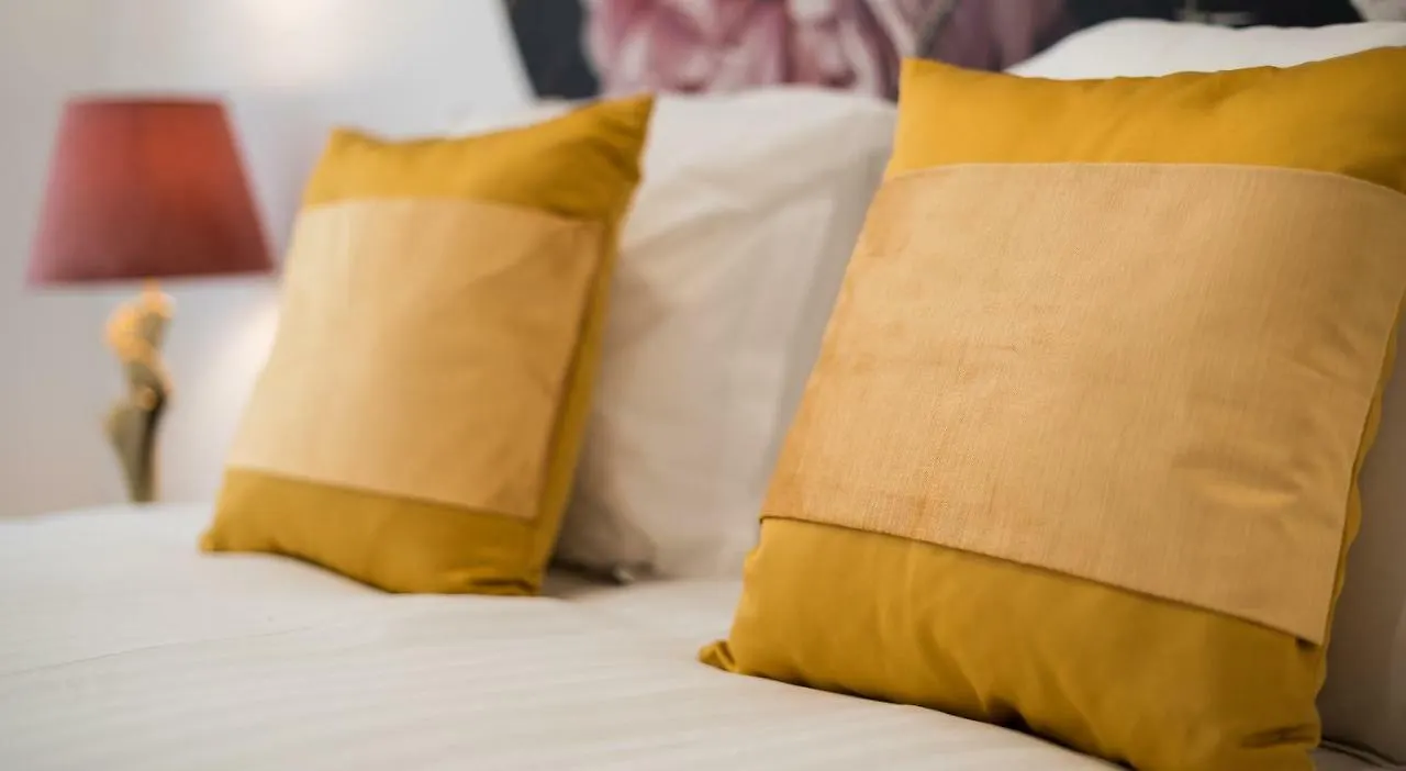Apart-hotel Milestay Charmants Passages Paris