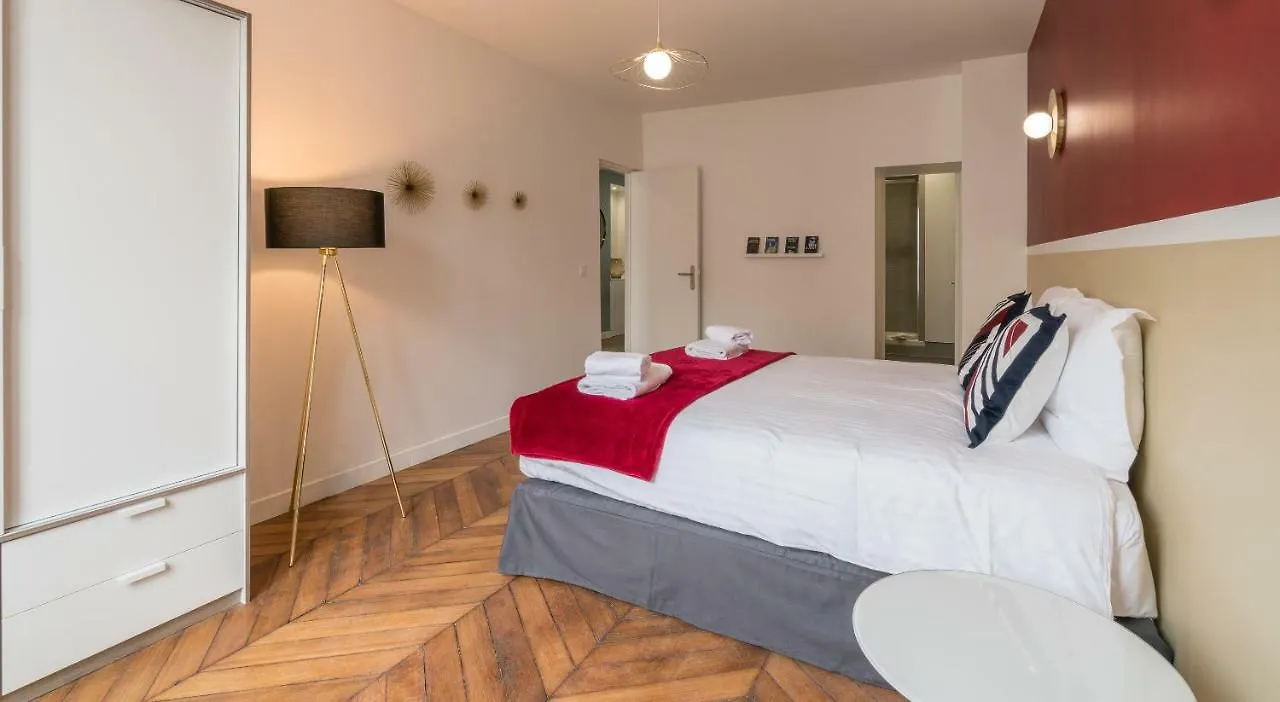 Aparthotel Milestay Charmants Passages Paris