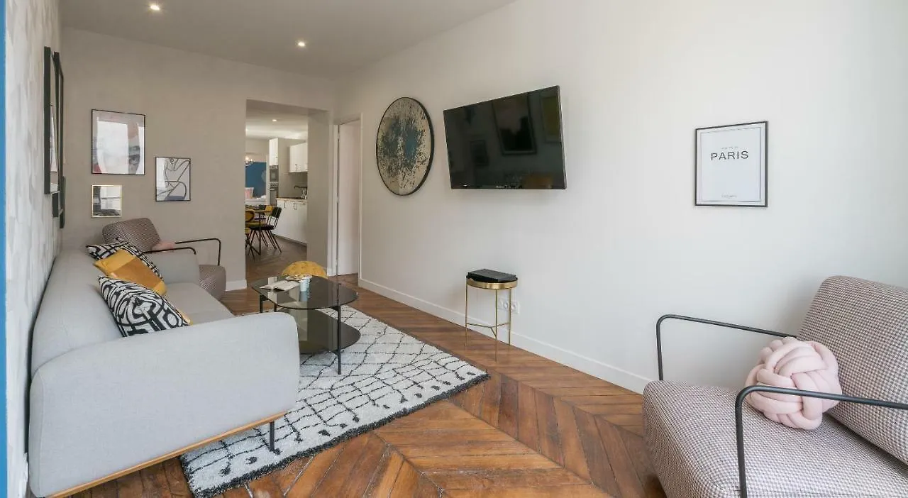 Apart-hotel Milestay Charmants Passages *