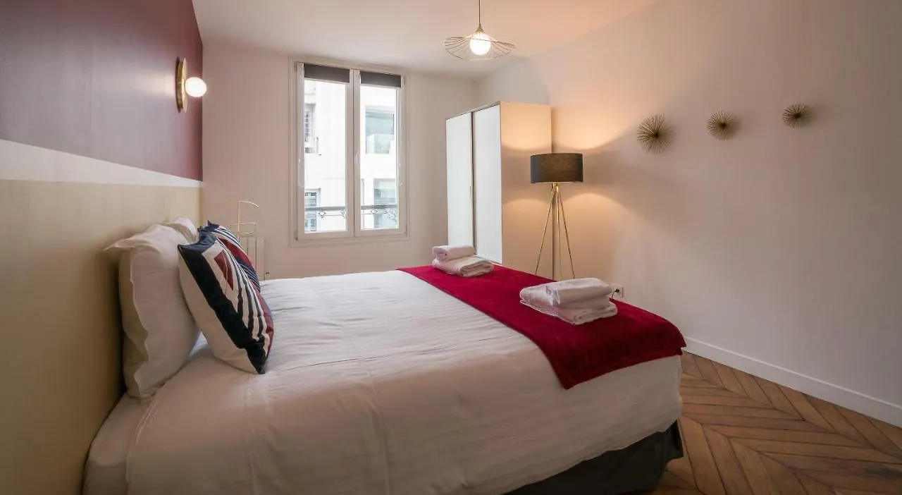 Apart-hotel Milestay Charmants Passages Paris