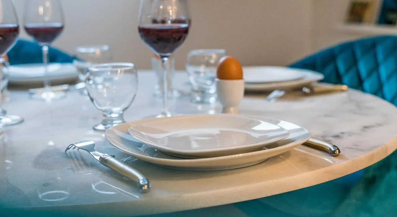 Apart-hotel Milestay Charmants Passages Paris